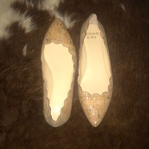 NWOT Crown & Ivy Cork flat